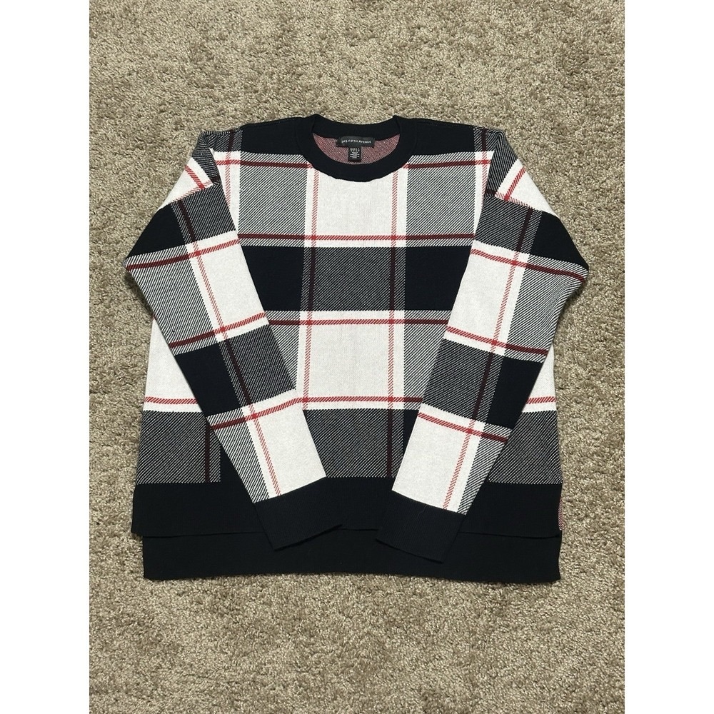 Banana Republic Men’s Black & White Plaid Crewneck Sweater